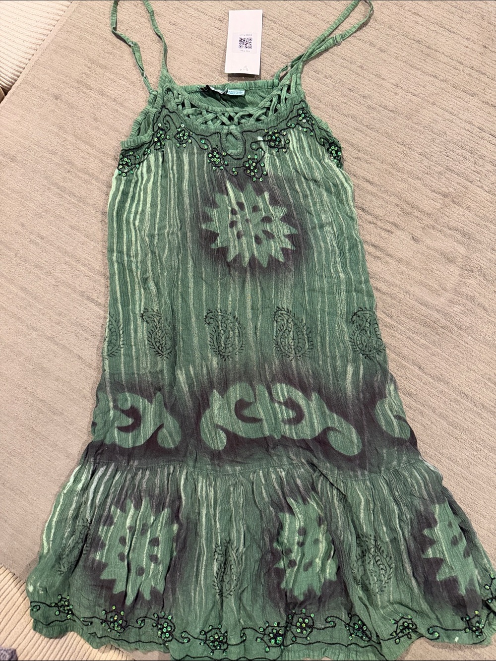 Green Boho Embroidered Sunburst Midi Dress